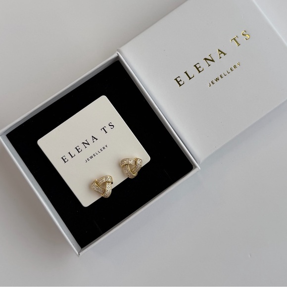 529 Gold Stud Earrings - Picture 3 of 4